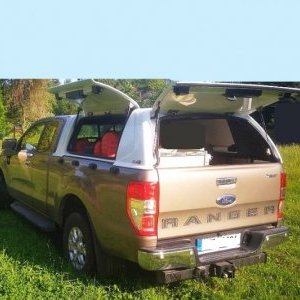 foto neuwertig Ford Ranger 2D 125kW pickup